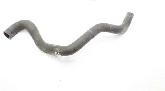 Land Rover Discovery 3 - LR3 Engine coolant pipe/hose
