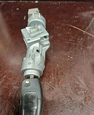 Ford Mondeo MK IV Ignition lock 3M513F880AD