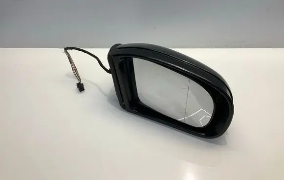 Mercedes-Benz C W203 Front door electric wing mirror