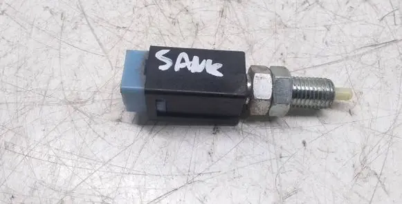 Clutch pedal sensor