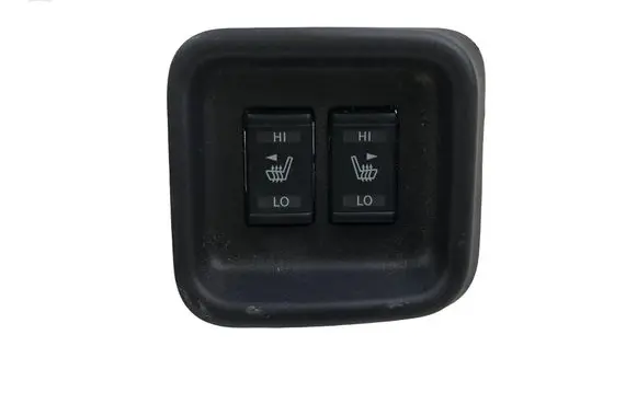 Nissan Juke I F15 Seat control switch