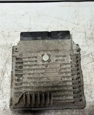 Volkswagen Golf VI Engine control unit/module 03L906023FF 5WP42644AA