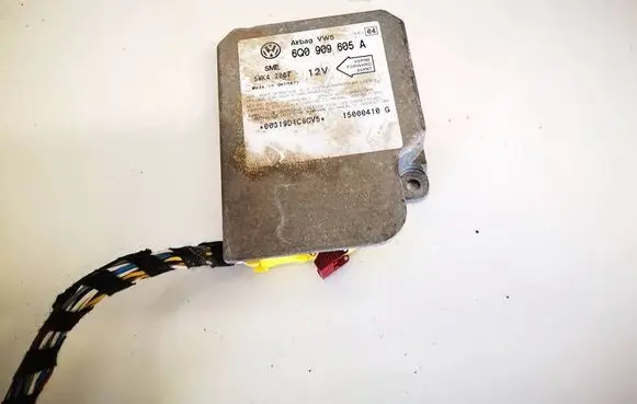Volkswagen Golf IV Airbag control unit/module 6q0909605a 5wk42867