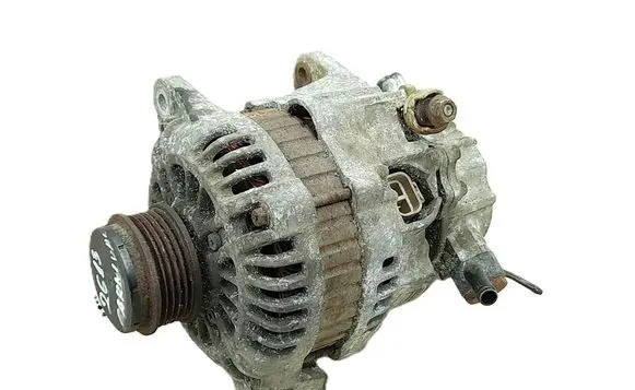 KIA Carnival Generator/alternator 373004X003