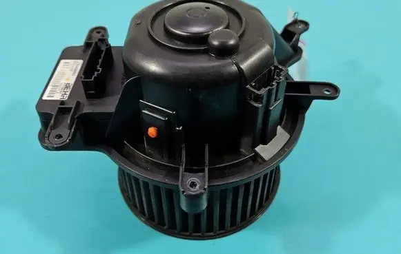 Peugeot 3008 I Heater fan/blower T3953001 IMPRK1602739