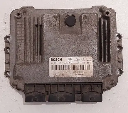 Renault Scenic II - Grand scenic II Engine control unit/module 8200391966 0281011776 8200386508