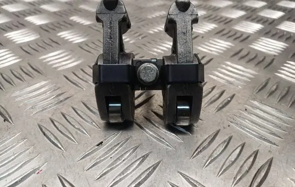 Renault Master II Valve rocker arm 8200007915