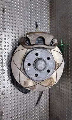 Mercedes-Benz C W204 Front wheel hub spindle knuckle 20402