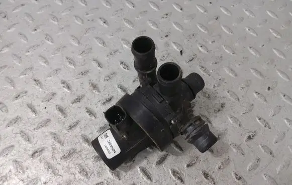 Chevrolet Volt I Electric auxiliary coolant/water pump 22830924