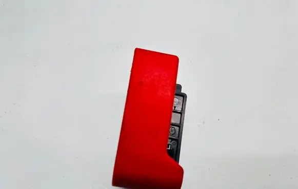 Mercedes-Benz A W176 Engine bonnet (hood) release handle A2048800900