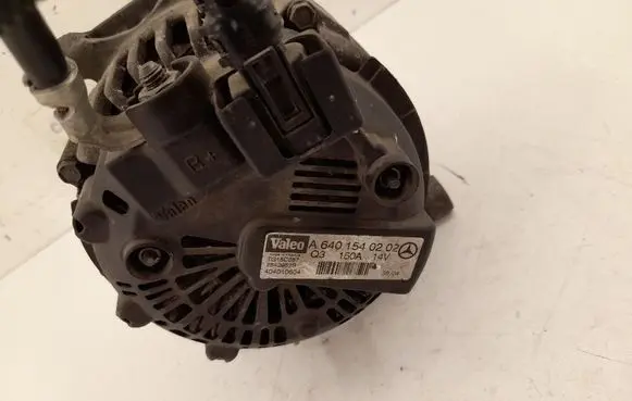 Mercedes-Benz B W245 Generator/alternator 6401540202 6401540302