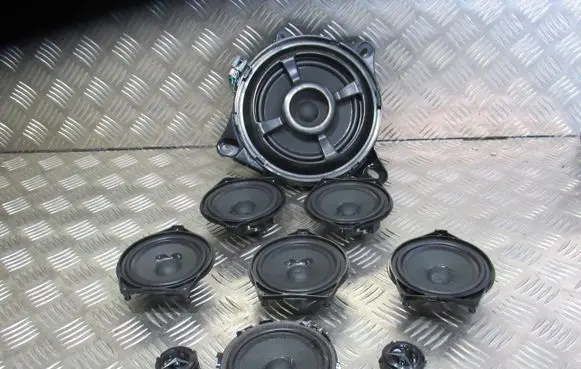 Mercedes-Benz GLE W167 Audio system kit A1678202701