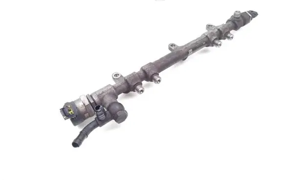 Fuel main line pipe