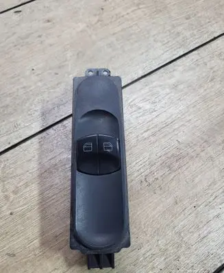 Mercedes-Benz Sprinter W906 Electric window control switch A9065451513 Q04ZGS002 1670432