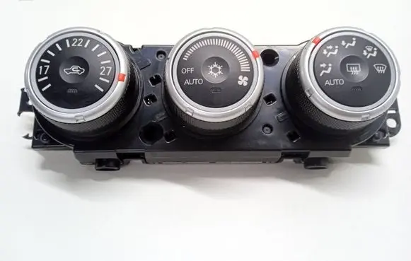 Mitsubishi Outlander Climate control unit 7820A115XA 3853249 7A24A