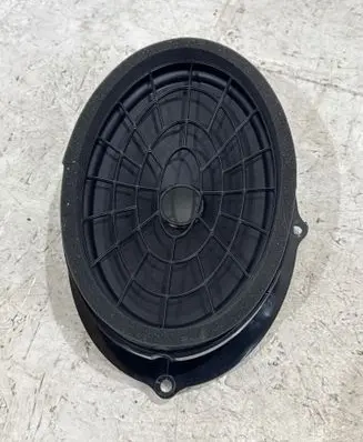 Bentley Continental Subwoofer speaker 3SA035411F