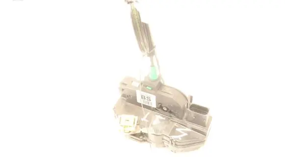 Chevrolet Cruze Rear door lock