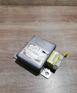 Nissan Primera Airbag control unit/module 0285001193 285569F105