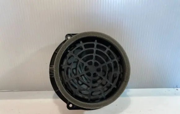 Audi A6 S6 C7 4G High frequency speaker in the rear doors 4G1035411