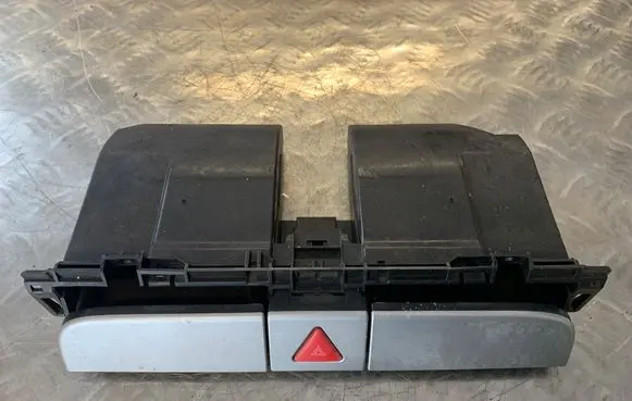 Volkswagen PASSAT B6 Dashboard storage box/compartment 3C0858407