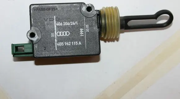 Audi A6 S6 C5 4B Central locking motor 4B5962115A