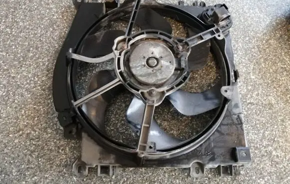 Nissan Note (E11) Electric radiator cooling fan 1831442016F 1831717016F