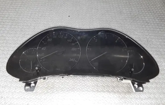 Toyota Avensis T250 Speedometer (instrument cluster) 8380005631