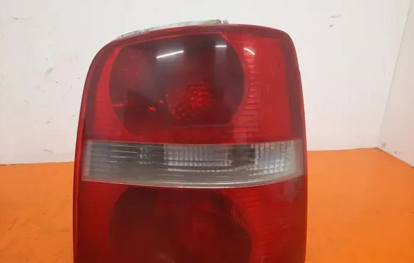 Volkswagen Touran I Rear/tail lights 1T0945096