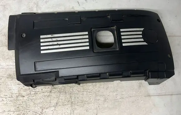 BMW 5 E60 E61 Engine cover (trim) 7575034