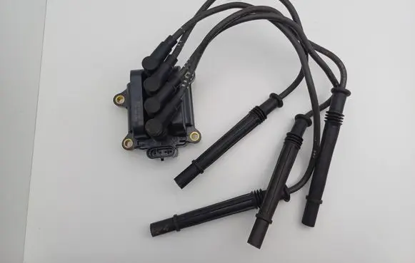 Renault Clio III High voltage ignition coil 0986221046