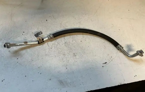 Nissan Juke II F16 Air conditioning (A/C) pipe/hose 924540725R