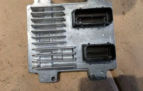 Opel Meriva B Engine control unit/module 12640174 12636386 86AAUF56035800M7