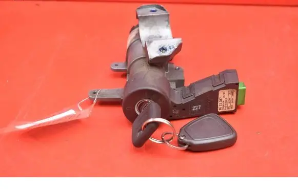 Volvo S60 Ignition lock 8626324