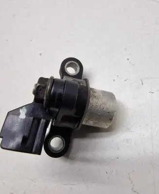 Volvo S60 Crankshaft position sensor 30637803