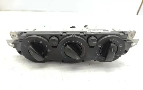 Ford Focus Climate control unit 3M5T19980AD