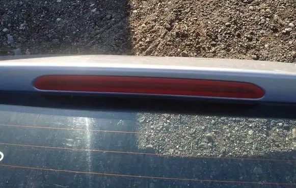 Volkswagen PASSAT B6 Third/center stoplight