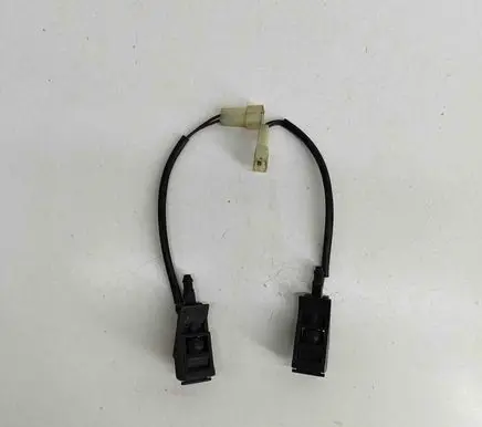 Volkswagen Transporter - Caravelle T5 Windshield washer spray nozzle 6E0955986B