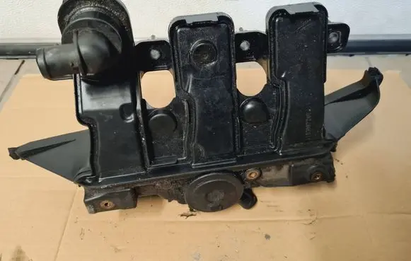 Opel Vivaro Intake manifold 9936806