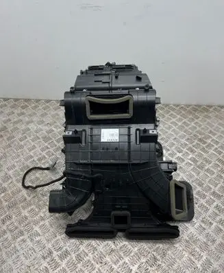 Renault Zoe Interior heater climate box assembly 272702761R 5012000