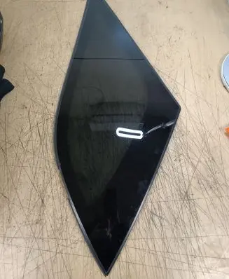 Mercedes-Benz ML W164 Rear side window 43R000091 A006450