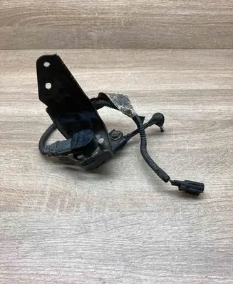 Mazda 626 Headlight/headlamp level sensor 8G0822 B0101442