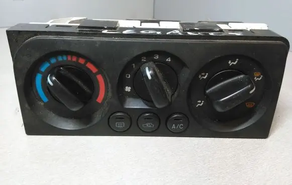 Subaru Legacy Climate control unit 72311AE050 2N44032700