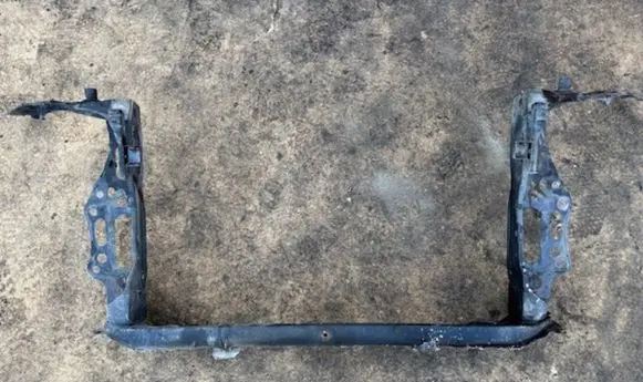 Lexus IS 220D-250-350 Bottom radiator support slam panel 