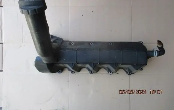 Mercedes-Benz A W168 Rocker cam cover A1660100230