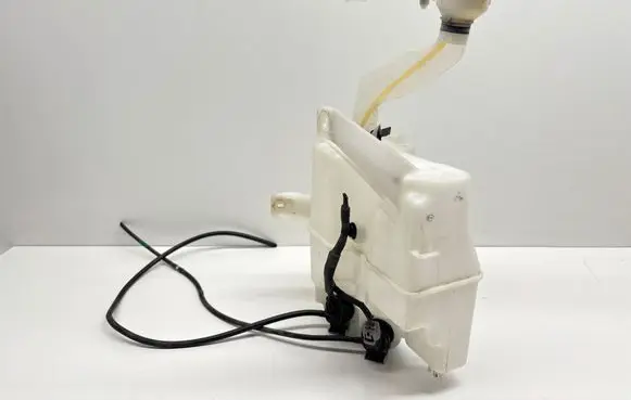 Toyota Prius+ (ZVW40) Windshield washer fluid reservoir/tank 060851317 8533047010 8533060180
