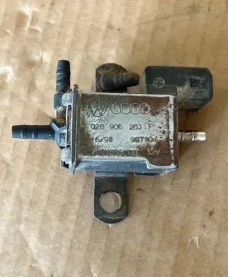 Ford Galaxy Turbo solenoid valve 028906283F
