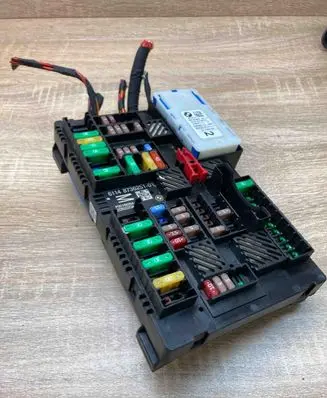 BMW X3 G01 Fuse module 8736251 8795478