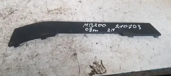 Mercedes-Benz E W212 Other front door trim element 2127270788