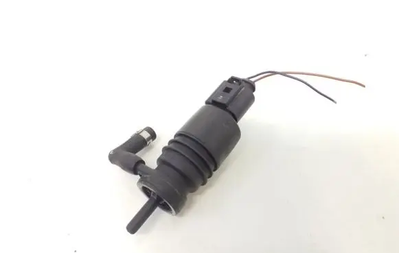 Audi A4 S4 B5 8D Windscreen/windshield washer pump