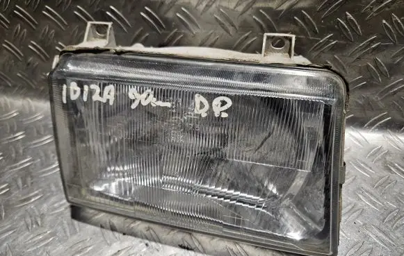 Seat Ibiza I (021A) Headlight/headlamp 084451106R 084451106